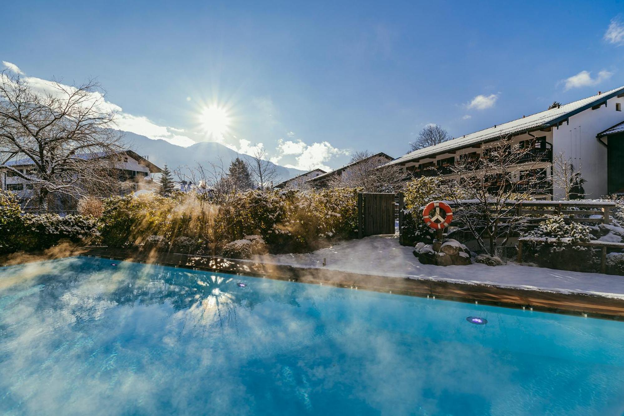 Spa & Resort Bachmair Weissach, Luxury Family Resort Роттах-Эгерн Экстерьер фото